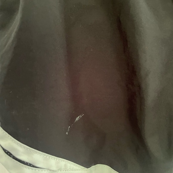 Nike women’s running shorts - Picture 5 of 8